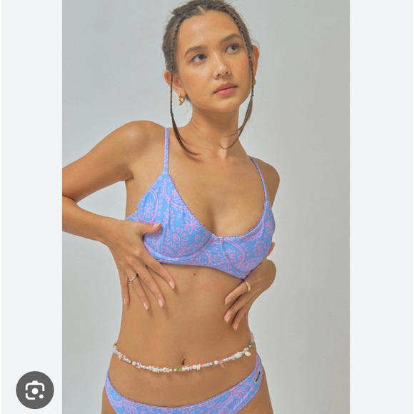 Blackbough Swim Willow Top - Picture 2 of 2